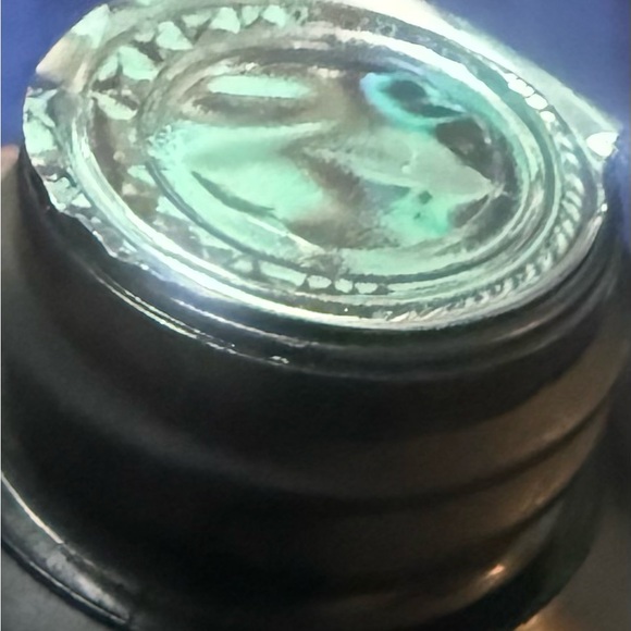 ‘Victoria's Secret’ Cozy Vanilla Cashmere Fragrance Lotion/Mist Set - Picture 2 of 2